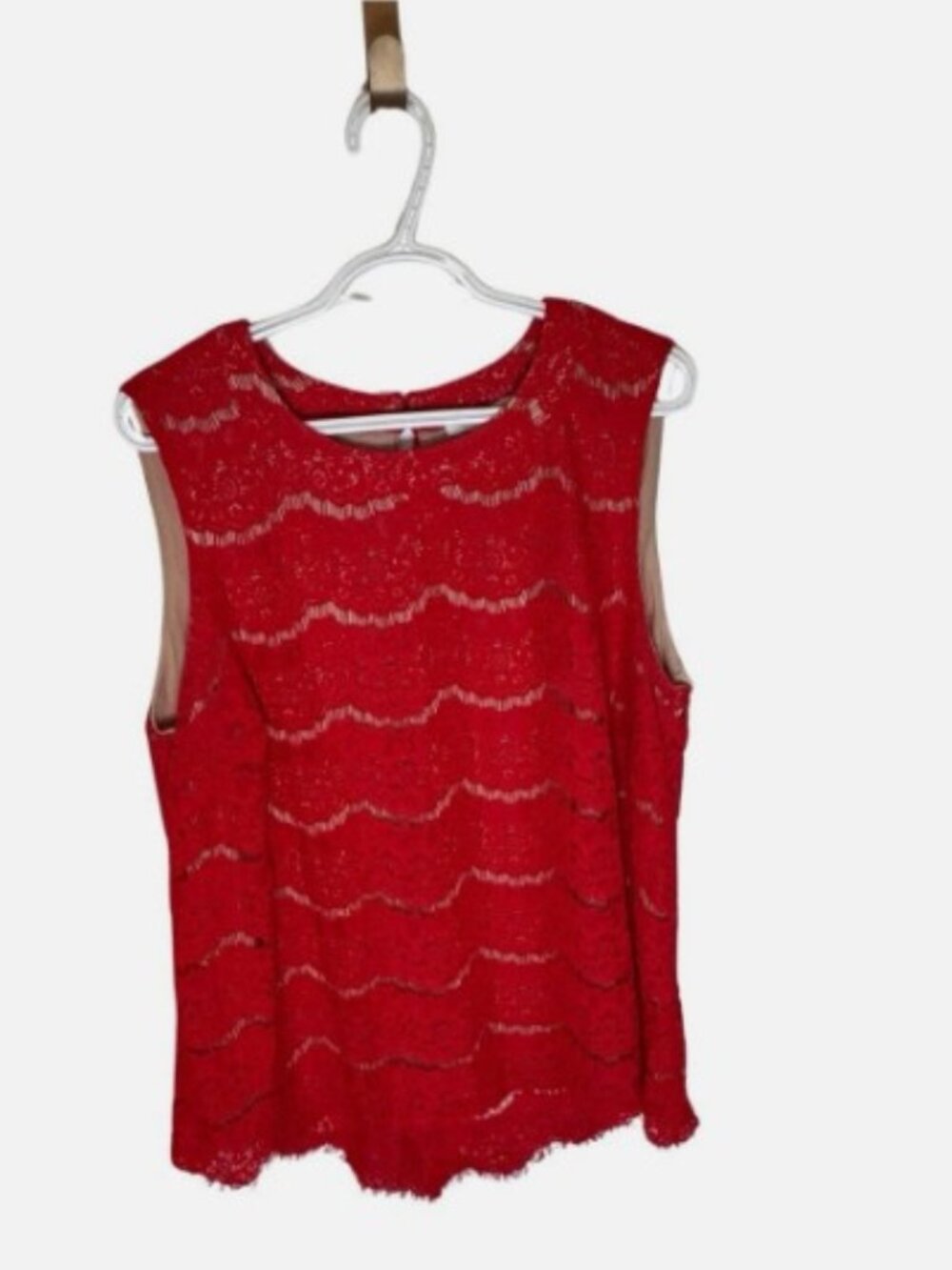 Rose + Olive Women's Red Lace Sleeveless Blouse Plus 1X